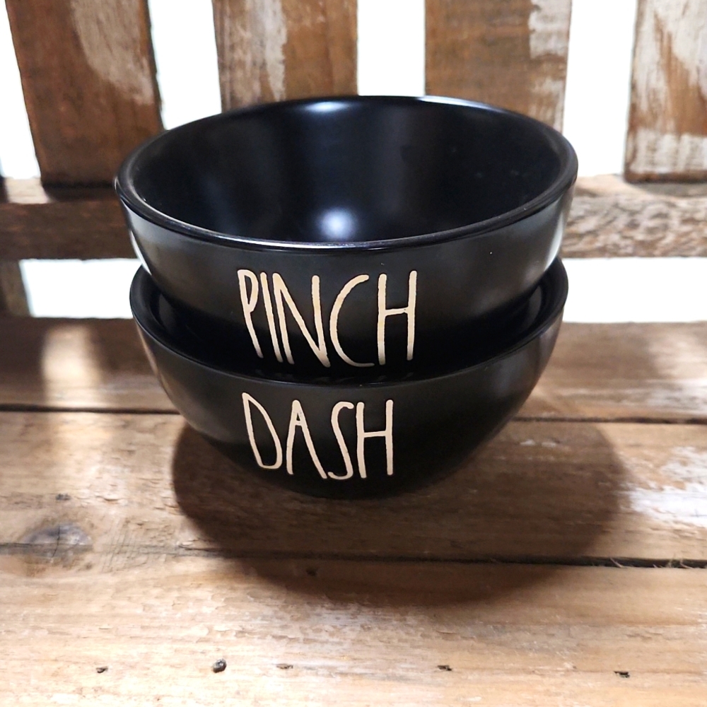 Rae Dunn PINCH/DASH small bowl set